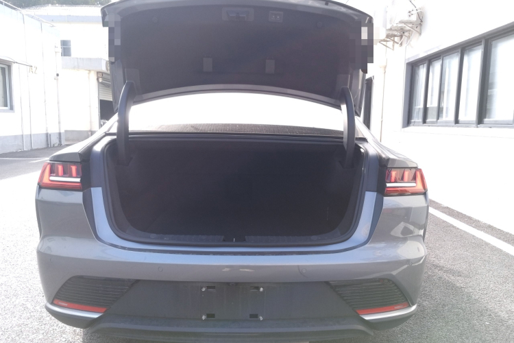 比亚迪 汉 2020款 EV 四驱高性能版旗舰型中控内饰23