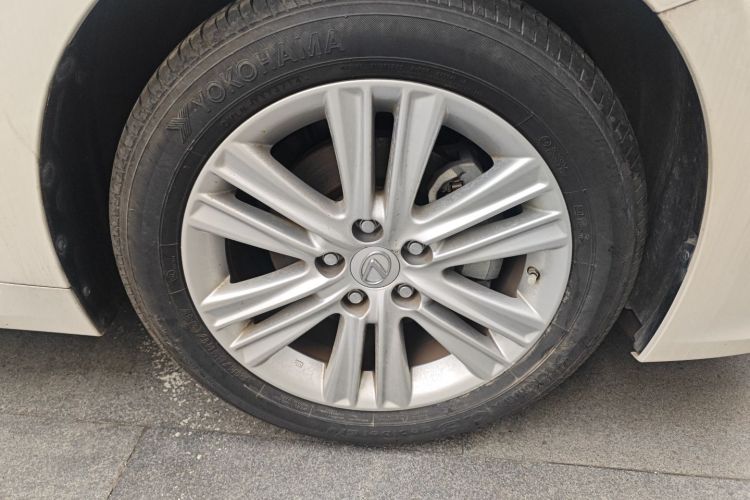 雷克萨斯ES 2014款 250 舒适版车身外观6007