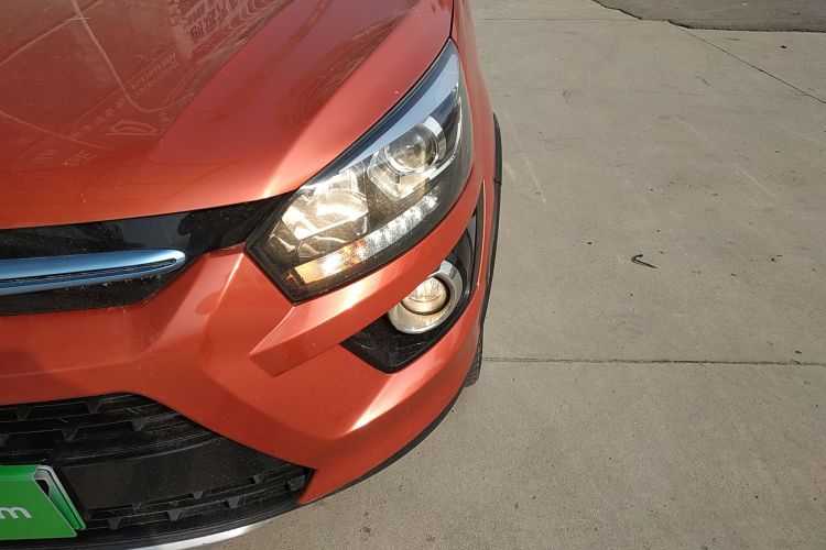 北汽新能源EX 2018款 EX360 新尚版局部细节36