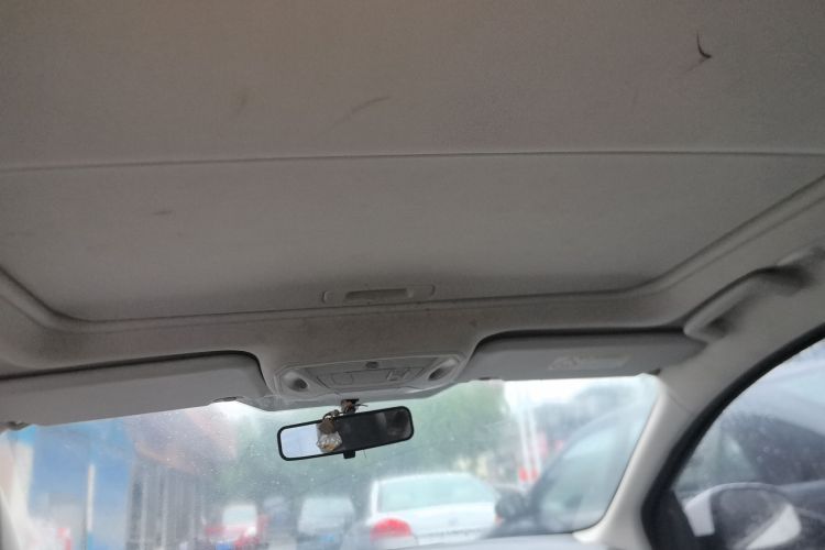 福特 福克斯 2015款 三厢 1.6L 自动风尚型中控内饰22