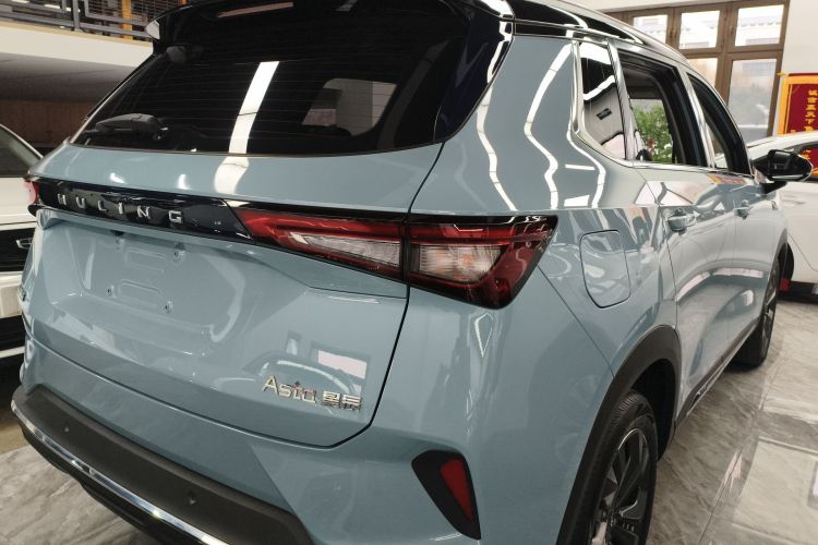 五菱汽车 五菱星辰 2021款 1.5T CVT星辉版车身外观6005