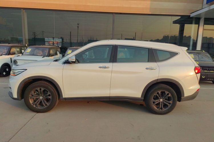 东风风光 风光ix7 2020款 2.0TGDI 自动两驱都市尊贵版车身外观4