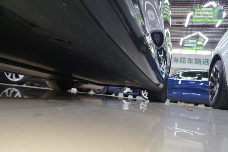 特斯拉 Model 3 2020款 改款 标准续航后驱升级版局部细节9002