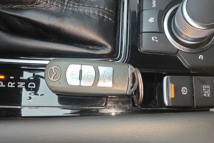 马自达 阿特兹 2020款 2.0L 蓝天豪华版中控内饰11