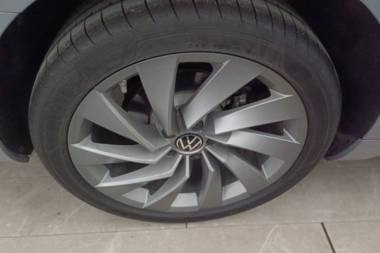 一汽-大众CC 2024款 380TSI 夺目版车身外观6008