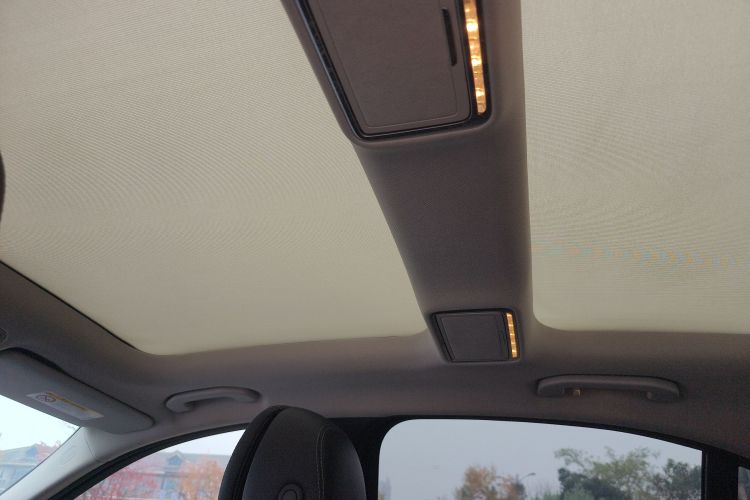 奔驰C级 2015款 改款 C 200 L 运动型局部细节22