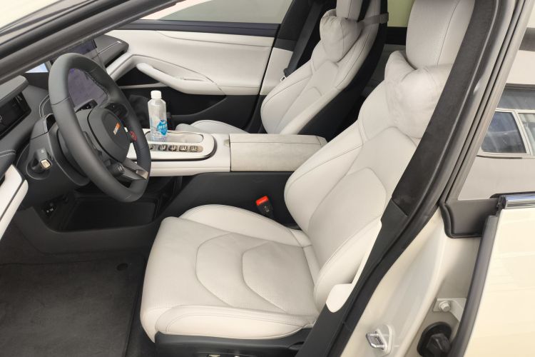 小米汽车 小米SU7 2024款 四驱超长续航高阶智驾Max版中控内饰19