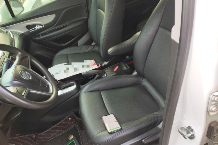 别克 昂科拉 2014款 1.4T 自动两驱都市精英型中控内饰19