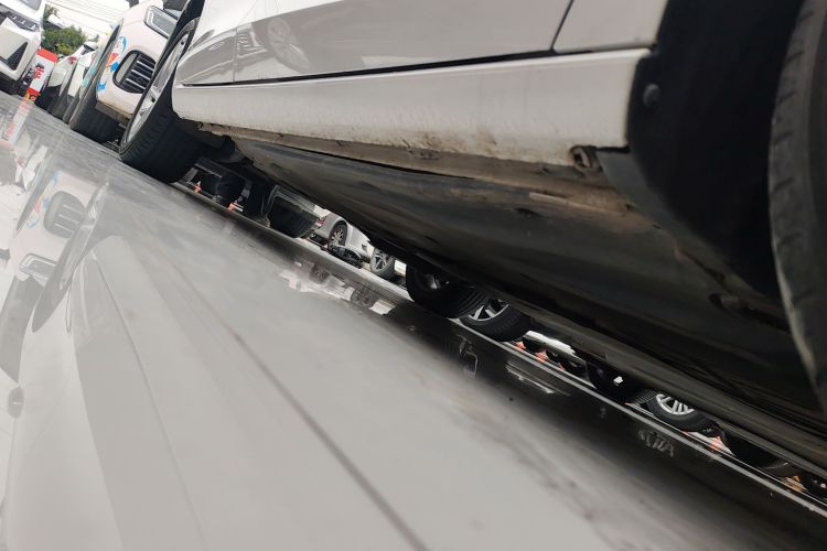 大众 2023款 凌渡L 280TSI DSG炫辣版局部细节9001