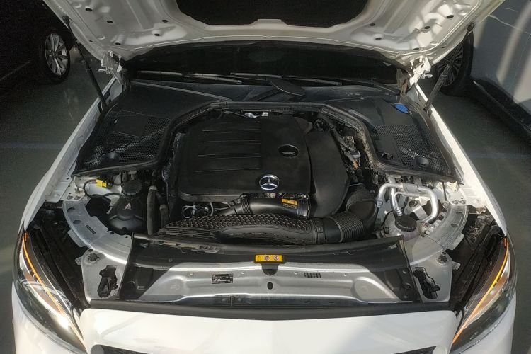 奔驰C级 2021款 C 260 L 运动星耀臻藏版机舱底盘24