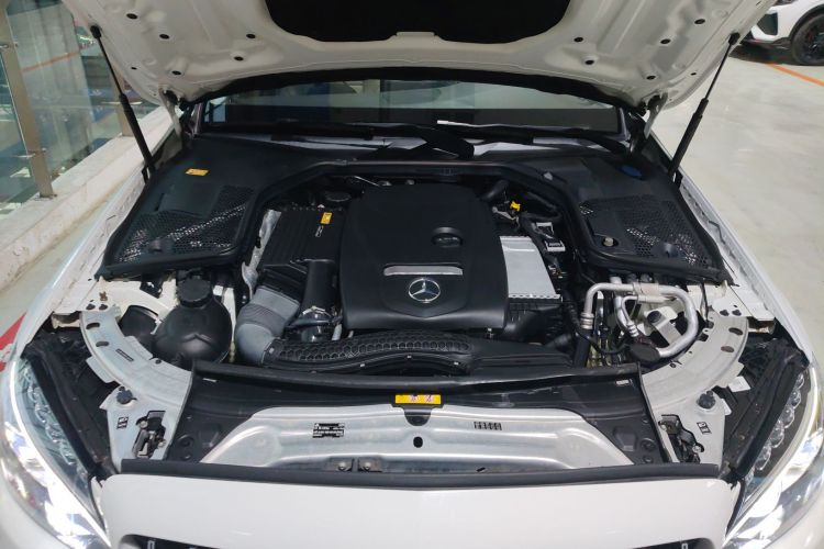 奔驰C级 2015款 C 200 L 4MATIC局部细节24