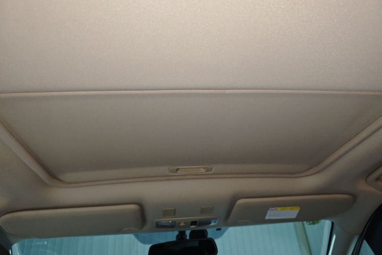 三菱 欧蓝德 2021款 改款 2.0L 两驱畅享版 5座局部细节22