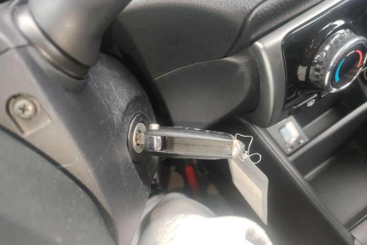 丰田 YARiS L 致炫 2019款 1.5E CVT魅动版 国VI中控内饰11