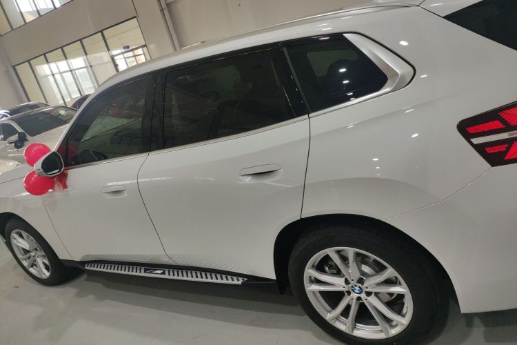 宝马X3 2025款 改款 xDrive25L 豪华套装车身外观6003