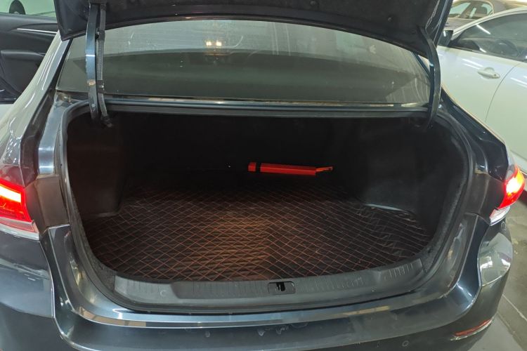 别克 英朗 2021款 改款 1.3T 自动轻混动精英型局部细节23