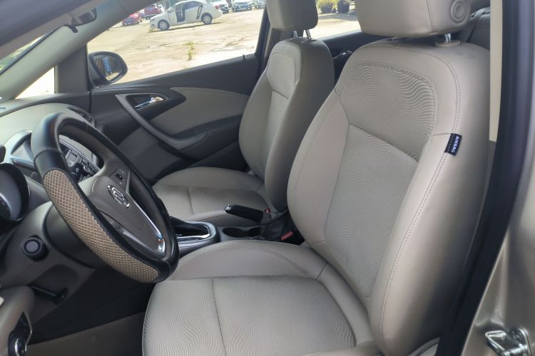 别克 英朗 2013款 GT 1.6L 自动时尚版局部细节19