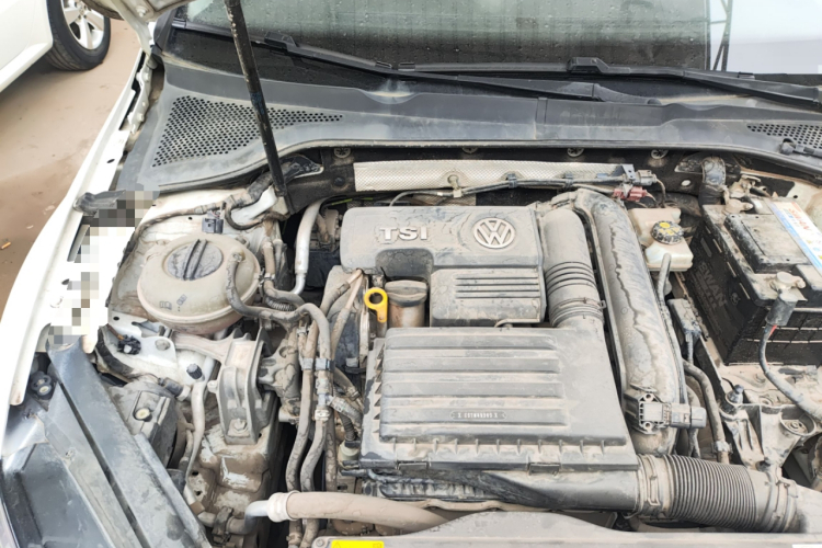 大众 高尔夫 2016款 230TSI 自动舒适型机舱底盘25