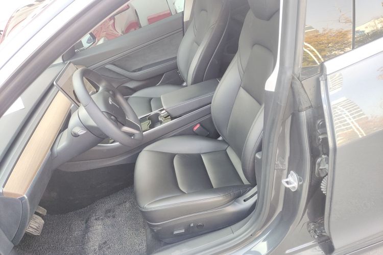 特斯拉 Model 3 2019款 标准续航后驱升级版局部细节19