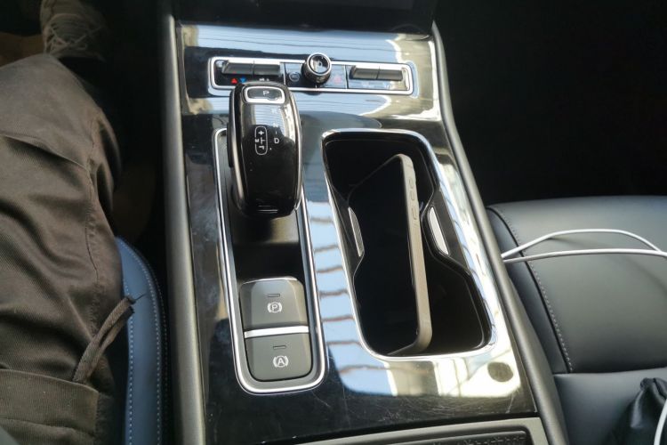 观致7 2020款 1.6T 巡航豪华型中控内饰18