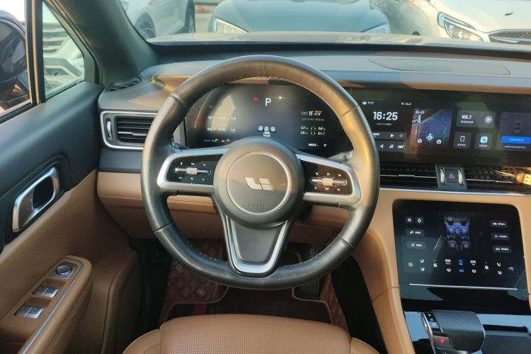 理想汽车 理想ONE 2021款 增程6座版中控内饰13