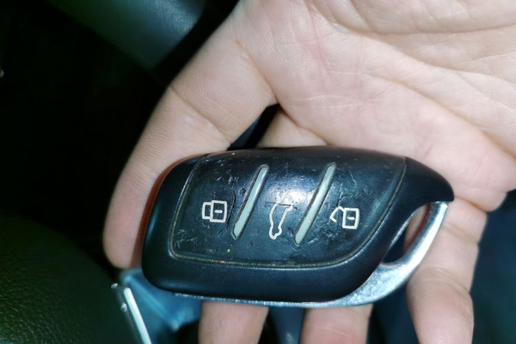 名爵 MG5 2021款 180DVVT CVT青春豪华版中控内饰11