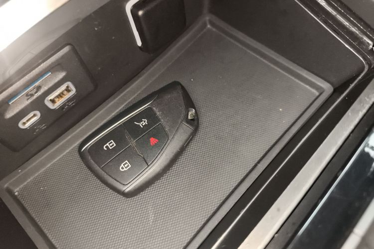 别克 2020款 昂科威S 652T 四驱豪华型中控内饰7001