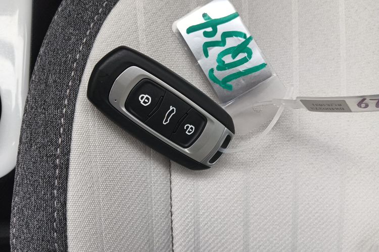 吉利银河 熊猫 2025款 210km 元气熊中控内饰11