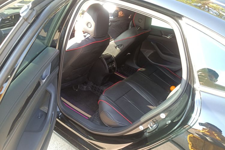 大众 迈腾 2024款 380TSI DSG尊贵版中控内饰21