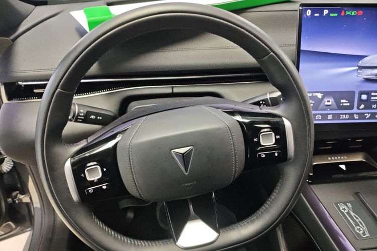 深蓝汽车 深蓝L07 2024款 230Max乾崑智驾ADS SE增程版中控内饰13