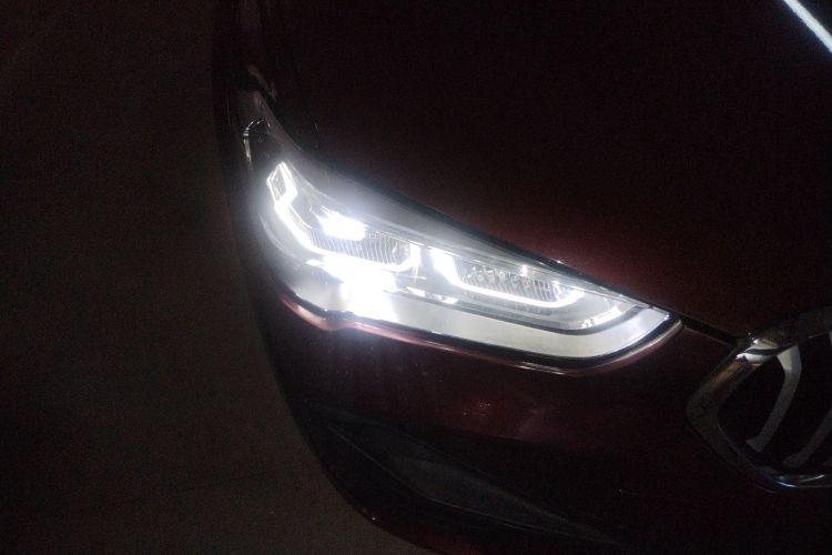 宝马X1 2021款 sDrive25Li 领先型车身外观6006