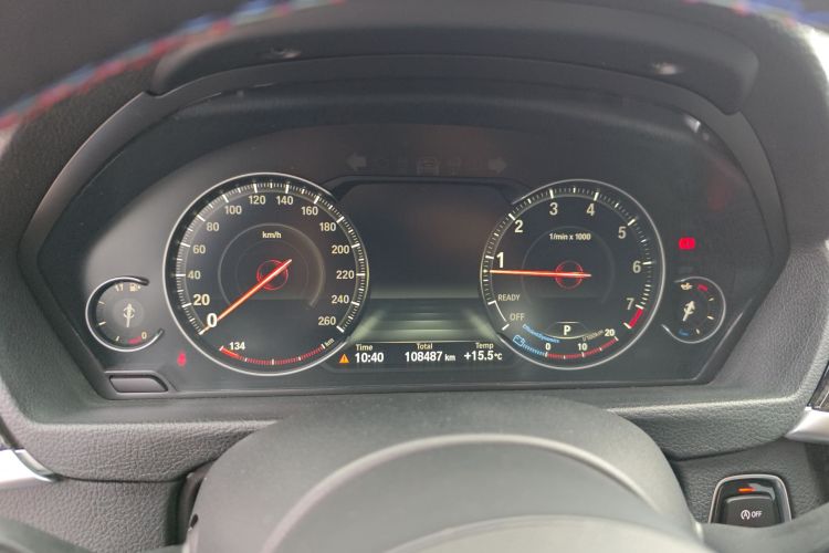 宝马3系 2018款 320Li 领先型M运动套装中控内饰14