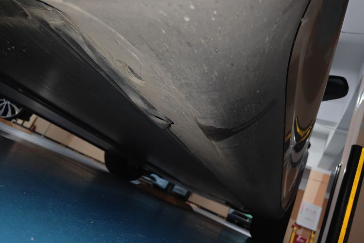 特斯拉 Model Y 2024款 后轮驱动版局部细节9002