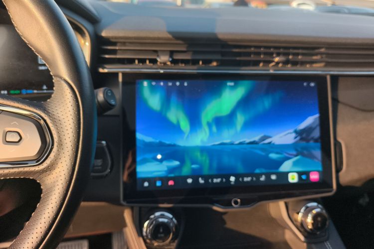 领克01 2023款 1.5TD EM-F PM中控内饰16