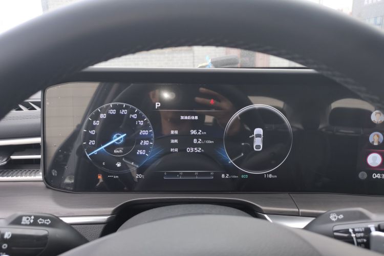 起亚K5 2025款 1.5T 尊贵版中控内饰14