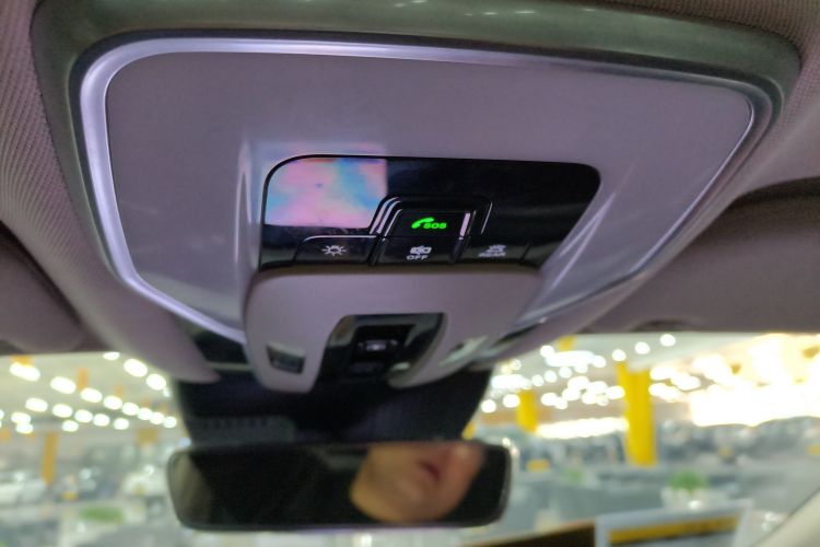 红旗H5 2023款 2.0T 自动智联旗畅版局部细节22