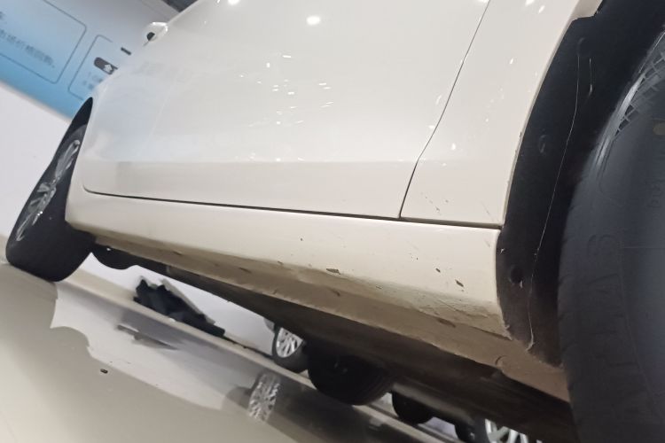 福特 福睿斯 2021款 1.5L 自动钻石版机舱底盘29