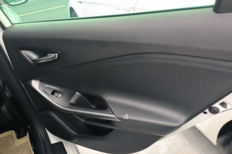 现代 菲斯塔 2019款 280TGDi 智速版 国VI中控内饰45