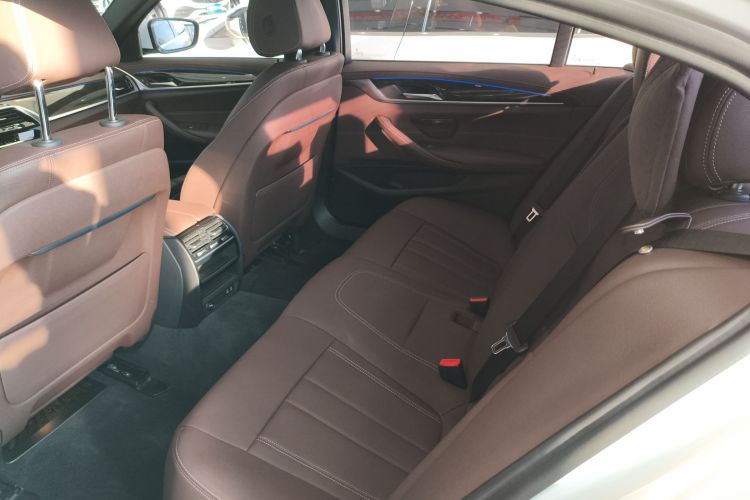 宝马5系 2020款 525Li M运动套装中控内饰21