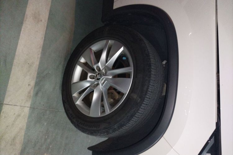 斯柯达 柯迪亚克 2018款 改款 TSI330 5座两驱舒适版车身外观6007