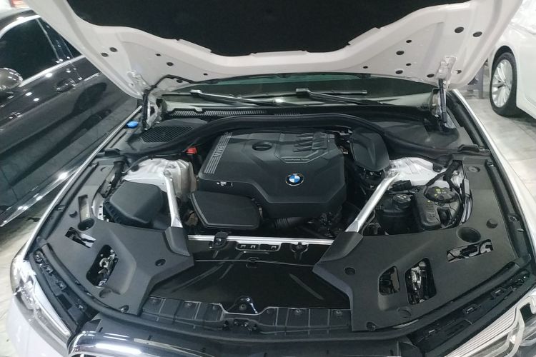 宝马5系 2023款 530Li 领先型 M运动套装局部细节24