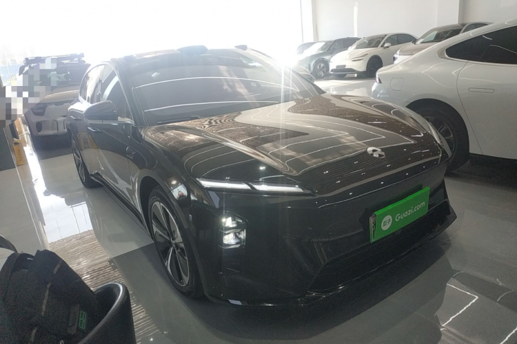 蔚来ET5T 2025款 75kWh Touring车身外观3