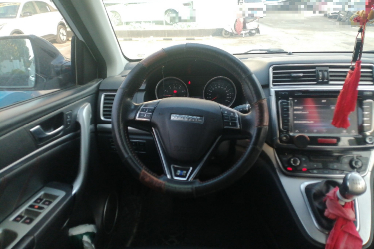 哈弗H6 2017款 蓝标 运动版 1.5T 手动两驱精英型中控内饰13