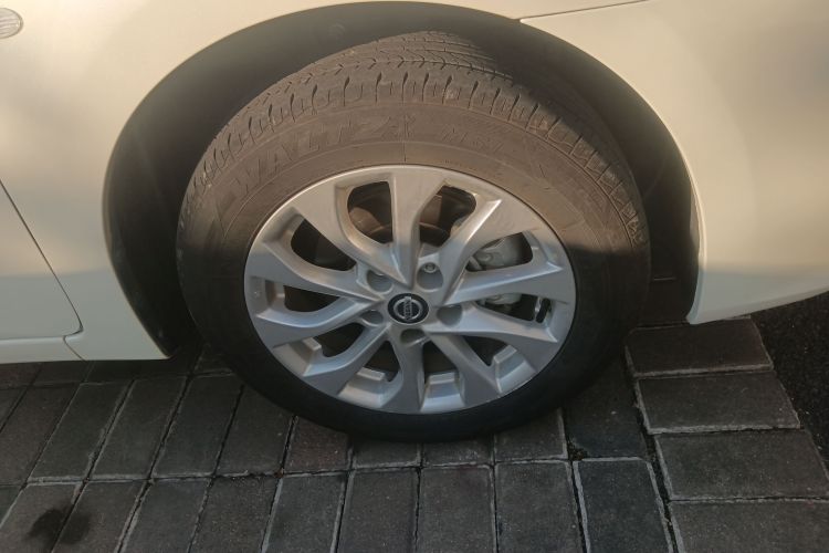 日产 轩逸 2022款 经典 1.6XL CVT豪华版车身外观6007