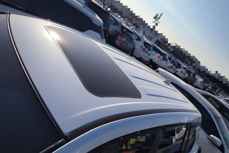 丰田 卡罗拉锐放 2023款 2.0L 精英版局部细节57