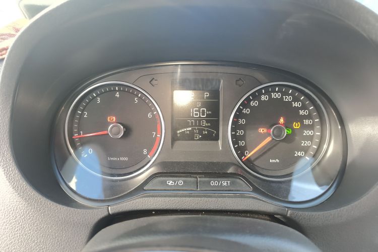 大众 2014款 1.6L Cross Polo 自动局部细节14