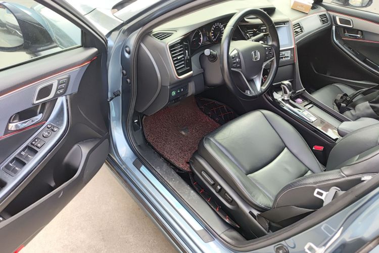 本田 思铂睿 2015款 2.4L 尊贵版中控内饰7003