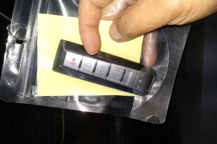 坦克300 2021款 越野版 2.0T 挑战者中控内饰11