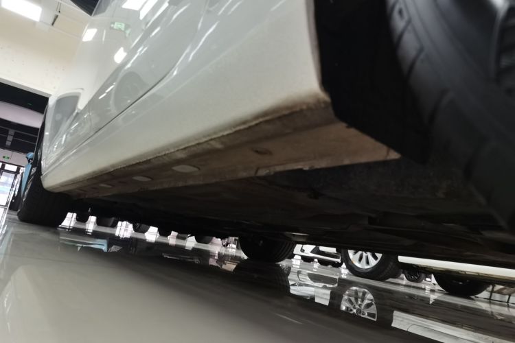 福特 福睿斯 2021款 1.5L 自动钻石版局部细节9002