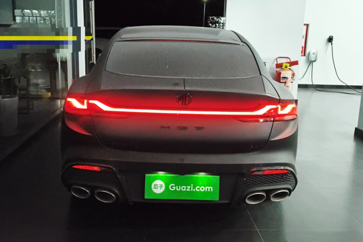 名爵 MG7 2023款 2.0T 自动猎美奢享版车身外观6