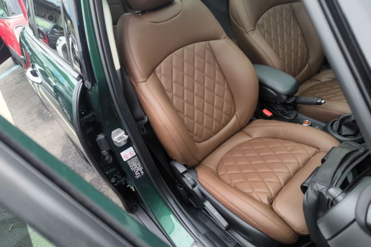 MINI 2016款 1.5T COOPER 五门版局部细节41